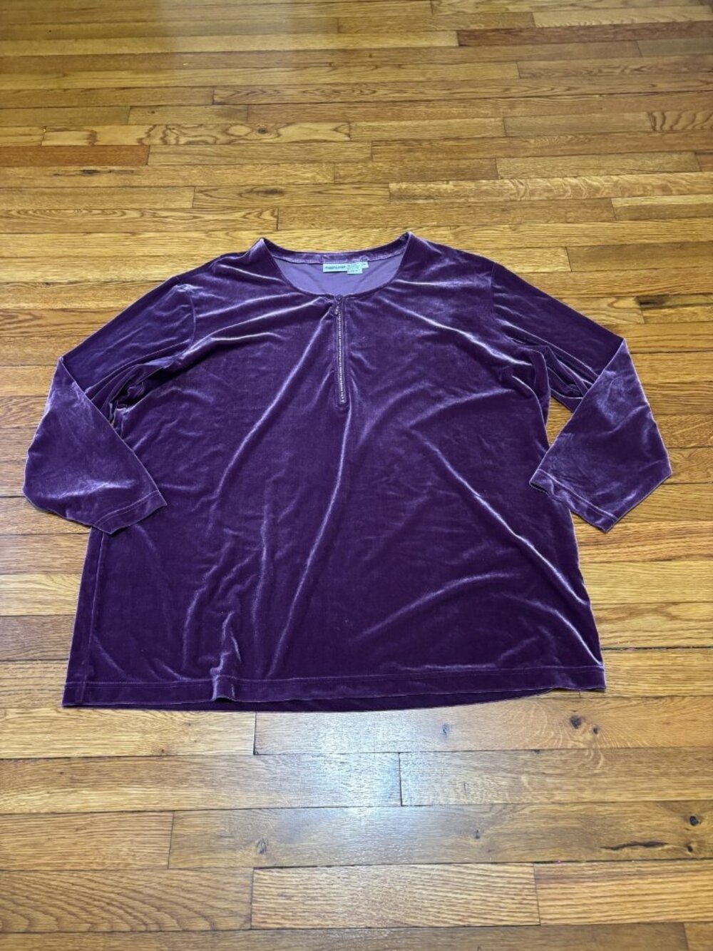 Newport News Womens Velvet Blouse Plus Size 2X Purple Long Sleeve Soft Top Shirt
